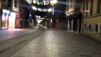  Camilerde ‘Evde Kal’ anonsu devam ediyor