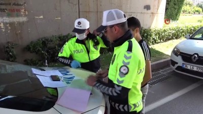 pazar gunu -  Ceza yemek için sokağa çıkmış Videosu