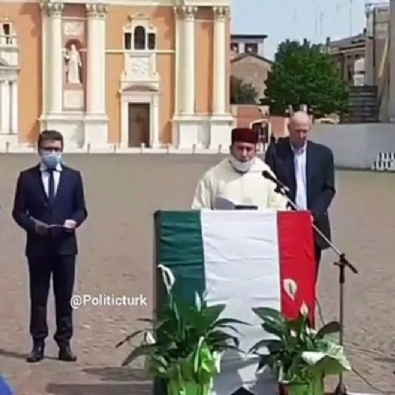 italyan - İtalyan Belediye Başkanı koronavirüse karşı Kur'an-ı Kerim okuttu Videosu