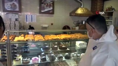 dogum gunu -  Prof. Dr. Oktay Üner'e sürpriz doğum günü kutlaması Videosu