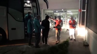 nani -   Yunanistan’daki karantina gemisindeki 35 Türk vatandaşı Tekirdağ’a getirildi Videosu