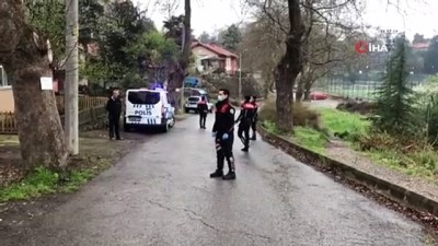 polis araci -  Devriye görevi atan polis ekipleri oyun havası açıp oynadı Videosu