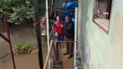 saganak yagis -  Kozan'da aşırı yağış sele neden oldu, evleri su bastı Videosu