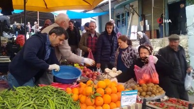  Selendi'de pazar yerinde ek tedbirler alındı