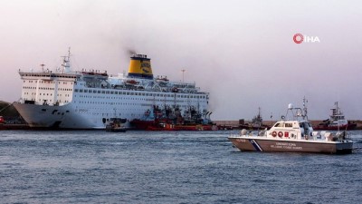 semptom -  - Yunan bayraklı gemi karantinaya alındı
- Gemide 160 Türk mürettebat bulunuyor Videosu