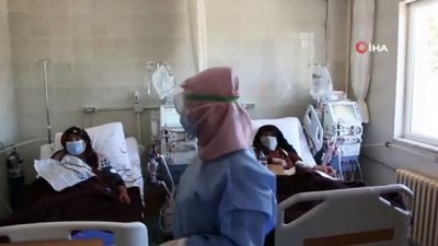 diyaliz hastasi -  Kaymakam Açıkgöz, diyaliz hastalarını ziyaret ederek maske dağıttı Videosu