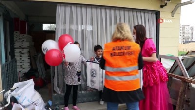 salda -  Kırsaldaki çocuklara 23 Nisan sürprizi Videosu