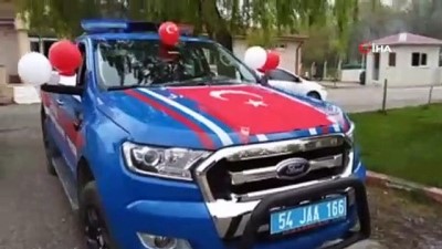 gesi -  Balon ve Türk bayraklarıyla donatılan Jandarma aracı çocuklarla buluştu Videosu