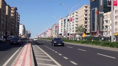 trol -  Diyarbakır sokağa çıkma kısıtlaması nedeni ile sessizliğe büründü Videosu