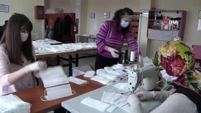 belediye baskanligi -  Gönüllü usta öğretici ve kursiyerler makine başında Videosu