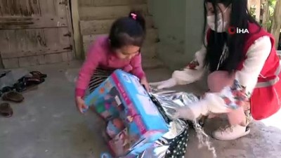 cocuk bayrami -  Minik Eslem’in 'Pilli bebek' mutluluğu Videosu