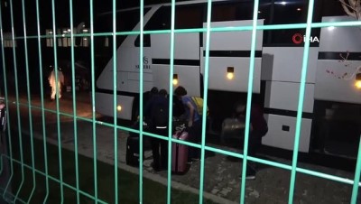 sparta -  Suudi Arabistan’dan getirilen 268 kişi Isparta’da karantinaya alındı Videosu