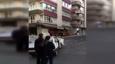 ambulans soforu -  Başkent’te ambulans otomobile çarptı: 3 yaralı Videosu