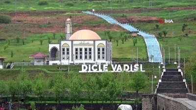  Diyarbakır’da sokağa çıkma kısıtlaması nedeni ile tarihi mekanlar boş kaldı