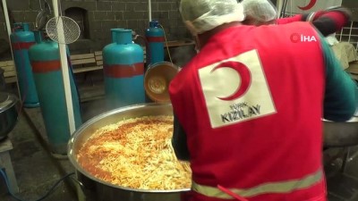 talak -  Kızılay Sur Şubesinden her gün 2 bin aileye yemek servisi Videosu