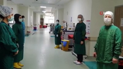  Korona virüse yakalanan hemşire 7 günlük tedavinin ardından taburcu oldu