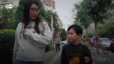 ozel ders - Çinli ebeveynler özel derslere yılda 15 bin euro harcıyor Videosu