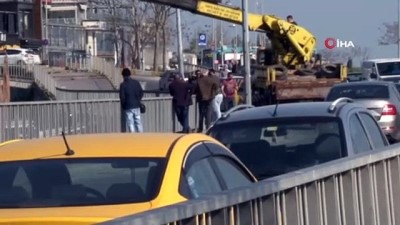 alabalik -  İstanbul’da vatandaş denizle buluştu, polis anında böyle engelledi Videosu