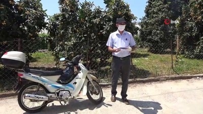  Antalya’da öğretmenden öğrencilerine motosikletiyle ödev servisi