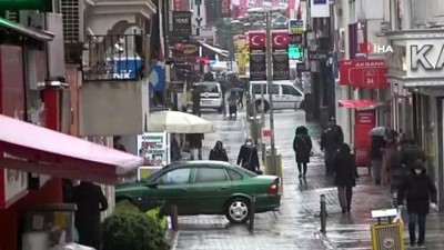 saganak yagis -  Koronadan kaçmayanlar yağmurdan kaçtı Videosu
