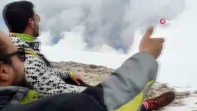 efes -  Artos Dağı’nda Van Gölü manzaralı snowboard keyfi Videosu