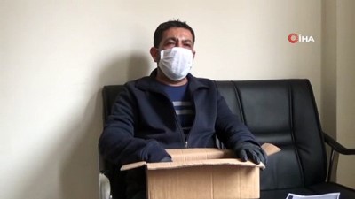 hakem heyeti -  Maske ve eldiven sipariş etti, kutudan sıvı sabun çıktı Videosu