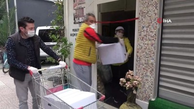  Muhtar maaşıyla başladı hayırsever timi kurdu