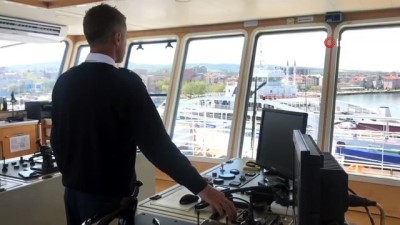 yat limani -  Gemi düdükleri denizciler için çaldı Videosu