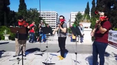 sokaga cikma yasagi -  - Yunanistan’da 1 Mayıs şarkılarla kutladı Videosu