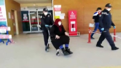  Babaannesi ve dedesini darp ettiği yetmedi paralarını da alıp kaçtı