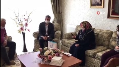 sehit polis -  İçişleri Bakanı Soylu şehit annesiyle telefonda görüştü Videosu
