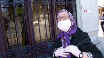 cin denizi -  Yaşlı amcanın vapur ısrarı gülümsetti: “Vapurlar çalışmıyor, Üsküdar’da işim vardı” Videosu