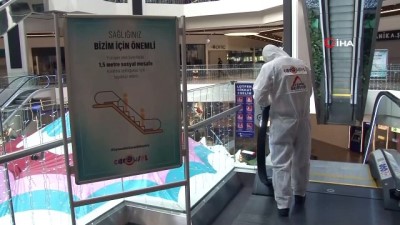  AVM’ler 50 gün sonra yeniden açıldı