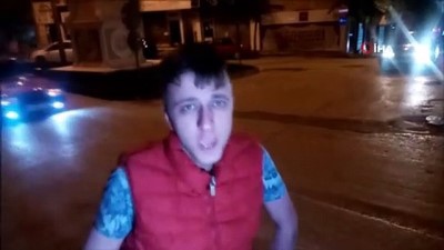  Kısıtlama bitince sokak ortasında çiftetelli oynadılar