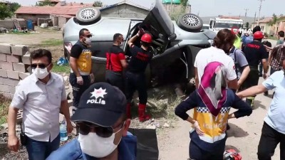 agir yarali -  Aksaray’da otomobil takla attı: 1 ölü, 1 ağır yaralı Videosu