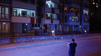 egzersiz - Bayram coşkusunu 'balkonlara' sığdırdılar - KARABÜK Videosu