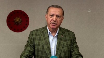 Cumhurbaşkanı Erdoğan, tüm yurtta okunan İstiklal Marşı’na eşlik etti - İSTANBUL