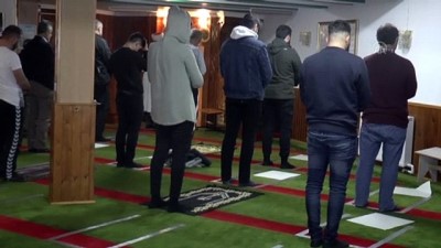 kamu calisanlari - Danimarka’da camiler yeniden ibadete açıldı Videosu