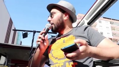 muzik grubu - Diyarbakırlı vatandaşlar evlerinin balkonunda bayram coşkusu yaşadı Videosu