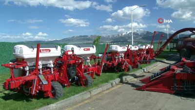 gubre -  Erzurum Büyük şehir Belediyesi tarafından yeni tarım makineleri tanıtıldı Videosu