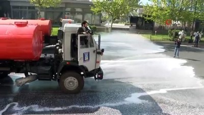karantina -  - Bakü’nün ana caddelerinde dezenfekte çalışmaları yapılıyor
- Azerbaycan’da karantina 31 Mayıs’a kadar uzatıldı Videosu