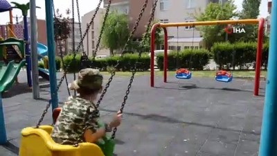  Çocuklar parklara akın etti
