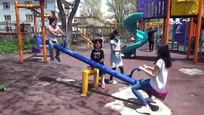  Parklar çocuklarla şenlendi