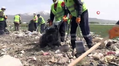 hassasiyet -  Sıhke Gölü'nden 30 ton çöp çıkarıldı Videosu