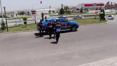 acik cezaevi -  5 suçtan aranan cezaevi firarisi şahıs sahte kimlikle yakalandı Videosu