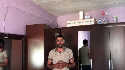afet bolgesi -  Depremde evi hasar gören aile yardım bekliyor Videosu