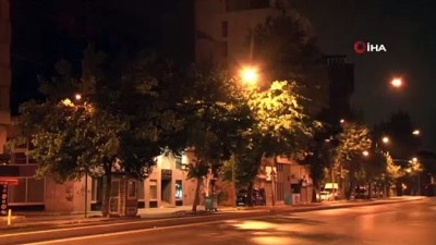 siddetli ruzgar -   İstanbul'da şiddetli rüzgar etkili oluyor Videosu