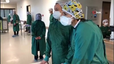 kalp hastaligi -  Korona ile mücadelede mutlu haber...1 ay yoğun bakımda tedavi gören hasta, normal servise alındı Videosu