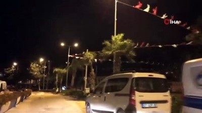 twitter -  Antalya’da fırtına evlerin güneş panellerini yerinden söktü, teknelerin halatlarını kopardı Videosu