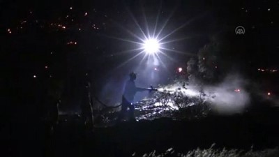 siddetli ruzgar - Mersin'de orman yangını (2) Videosu